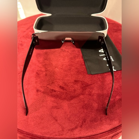 NWT ALAIA ALAÃA Lettering Logo Rectangular Sunglasses in Black & Grey NEW FWRD - Picture 12 of 13